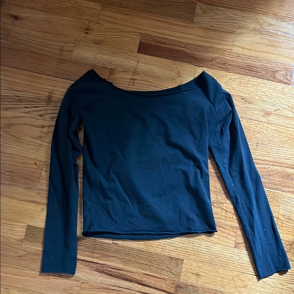 Brandy Melville Tops - Brandy raw hem long sleeve
